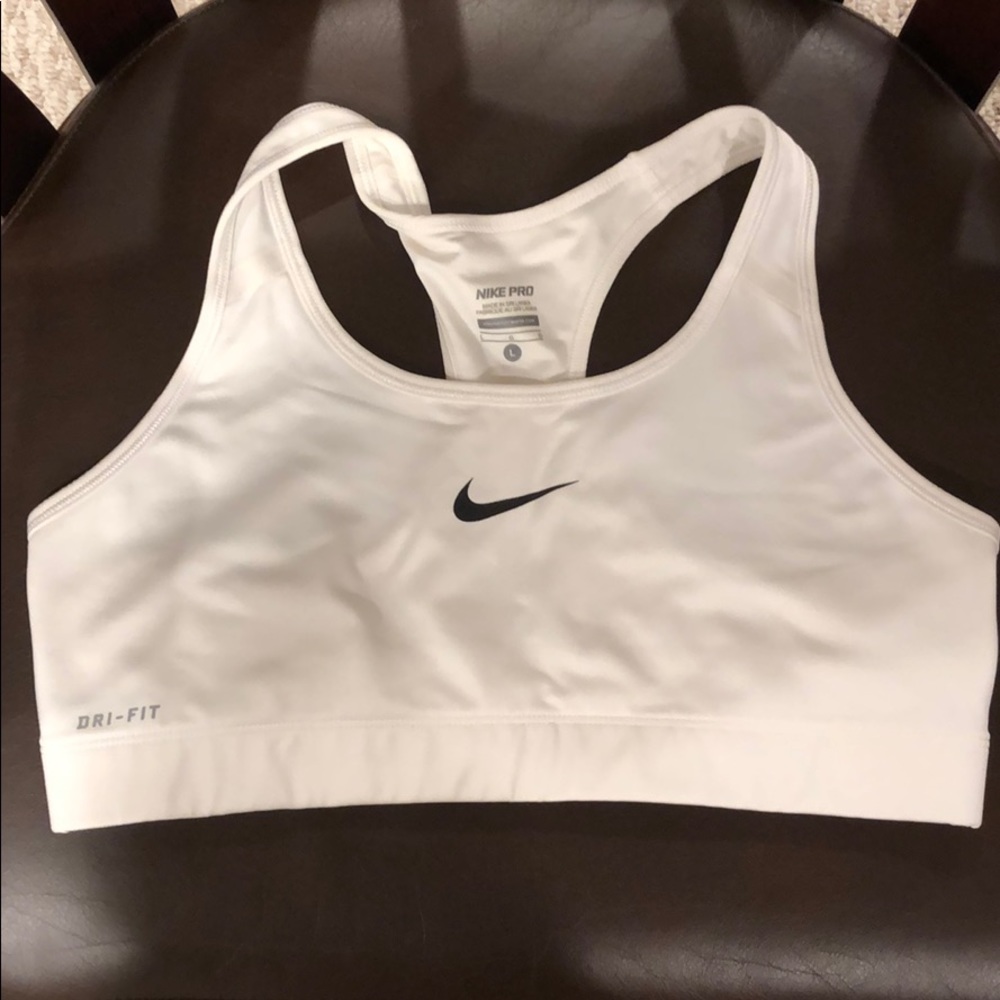 Nike sports bra